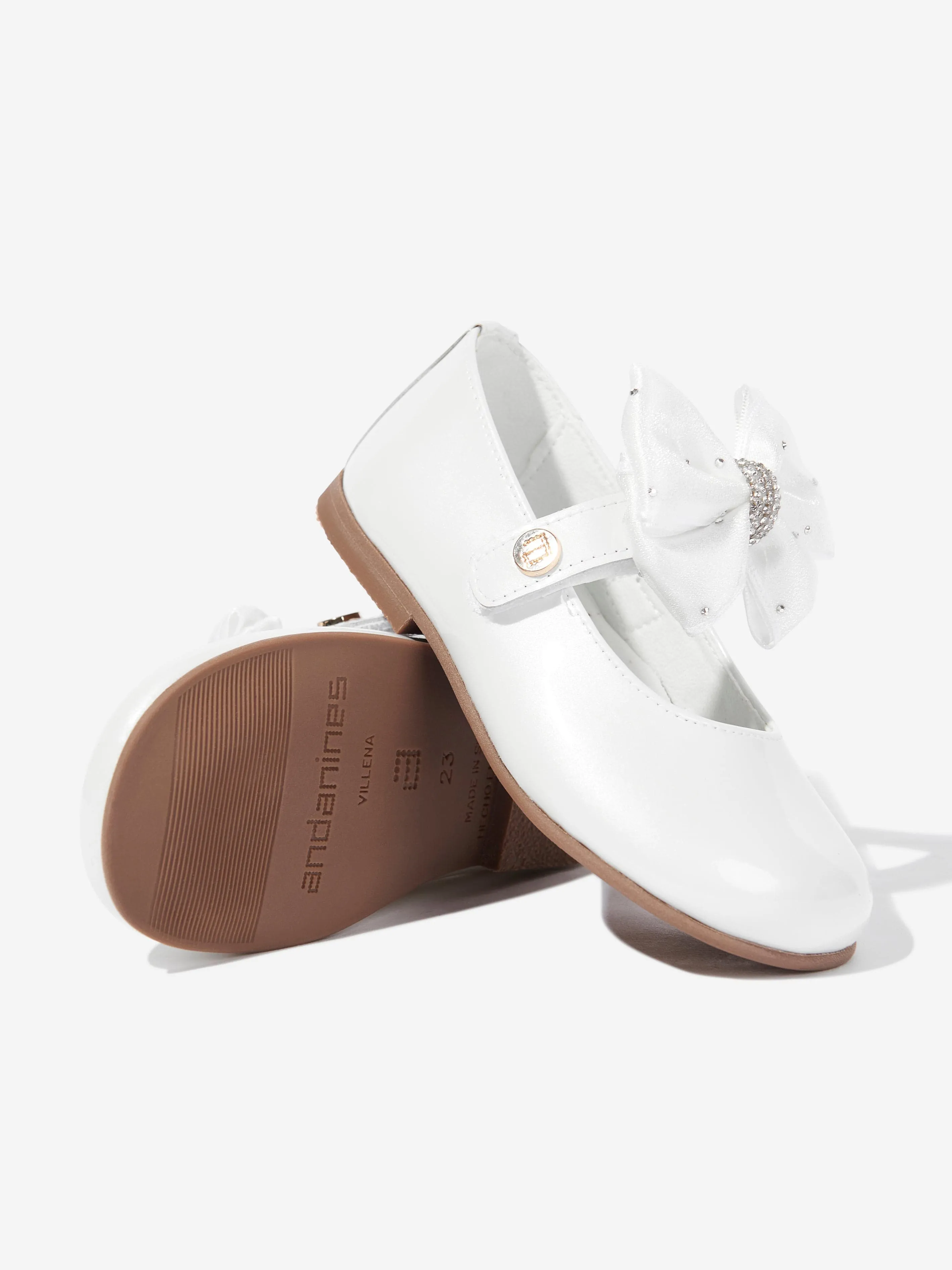 Girls Patent Leather Bow Shoes in White
