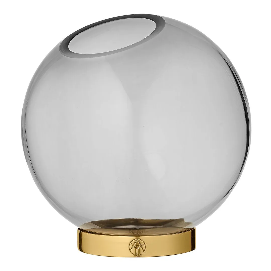 Globe Vase w/ Stand (Order Quantity: 4)