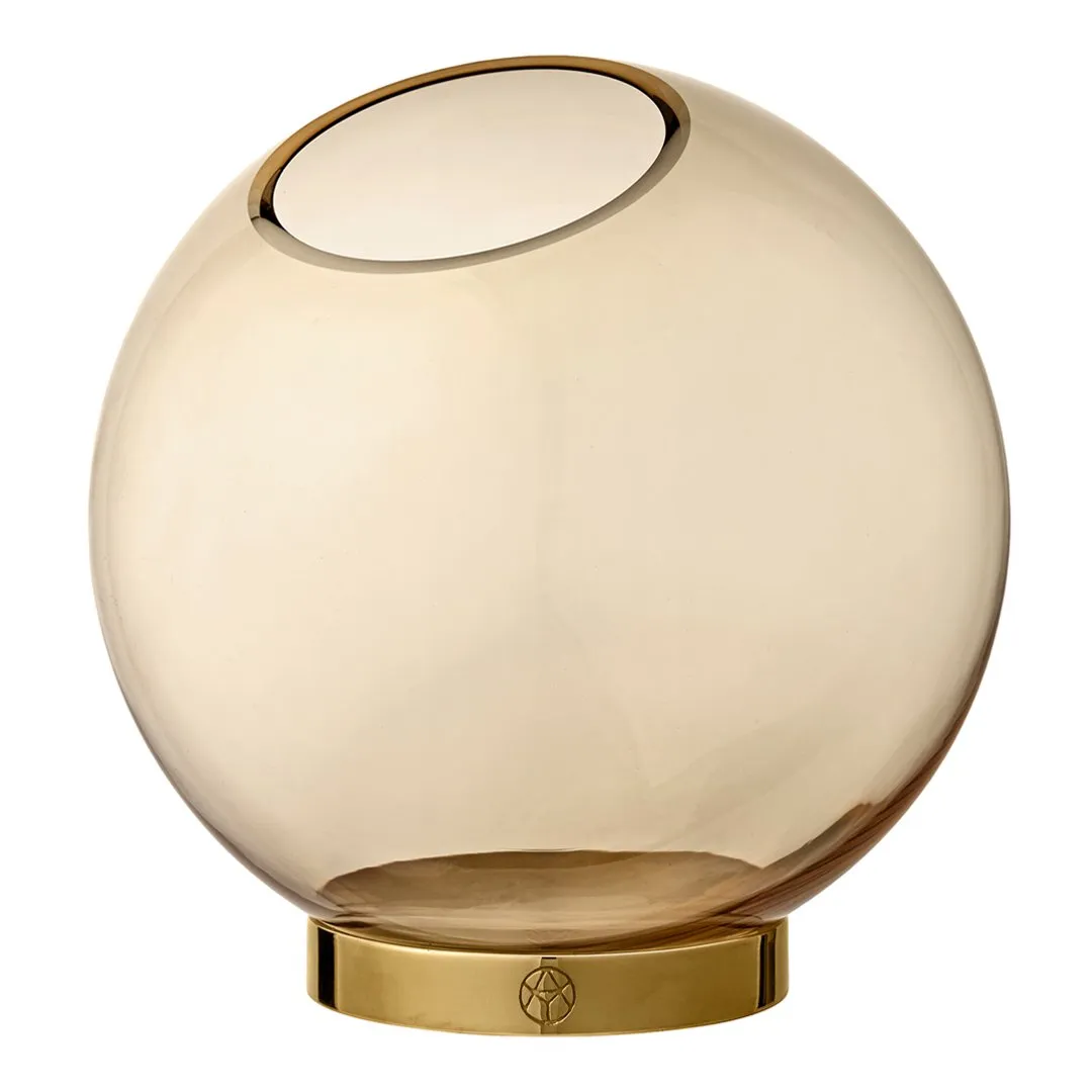 Globe Vase w/ Stand (Order Quantity: 4)