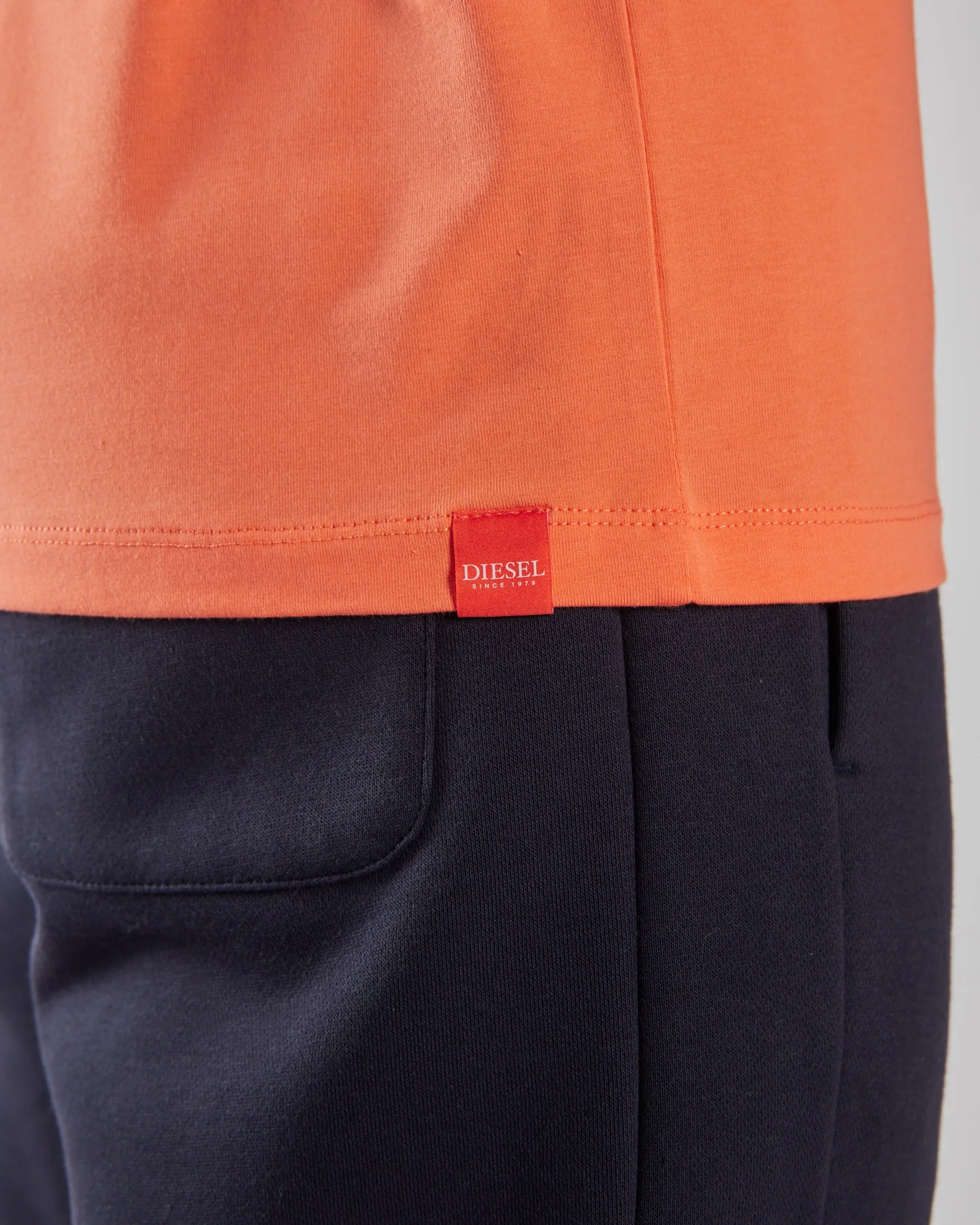 London Tee Fresh Salmon