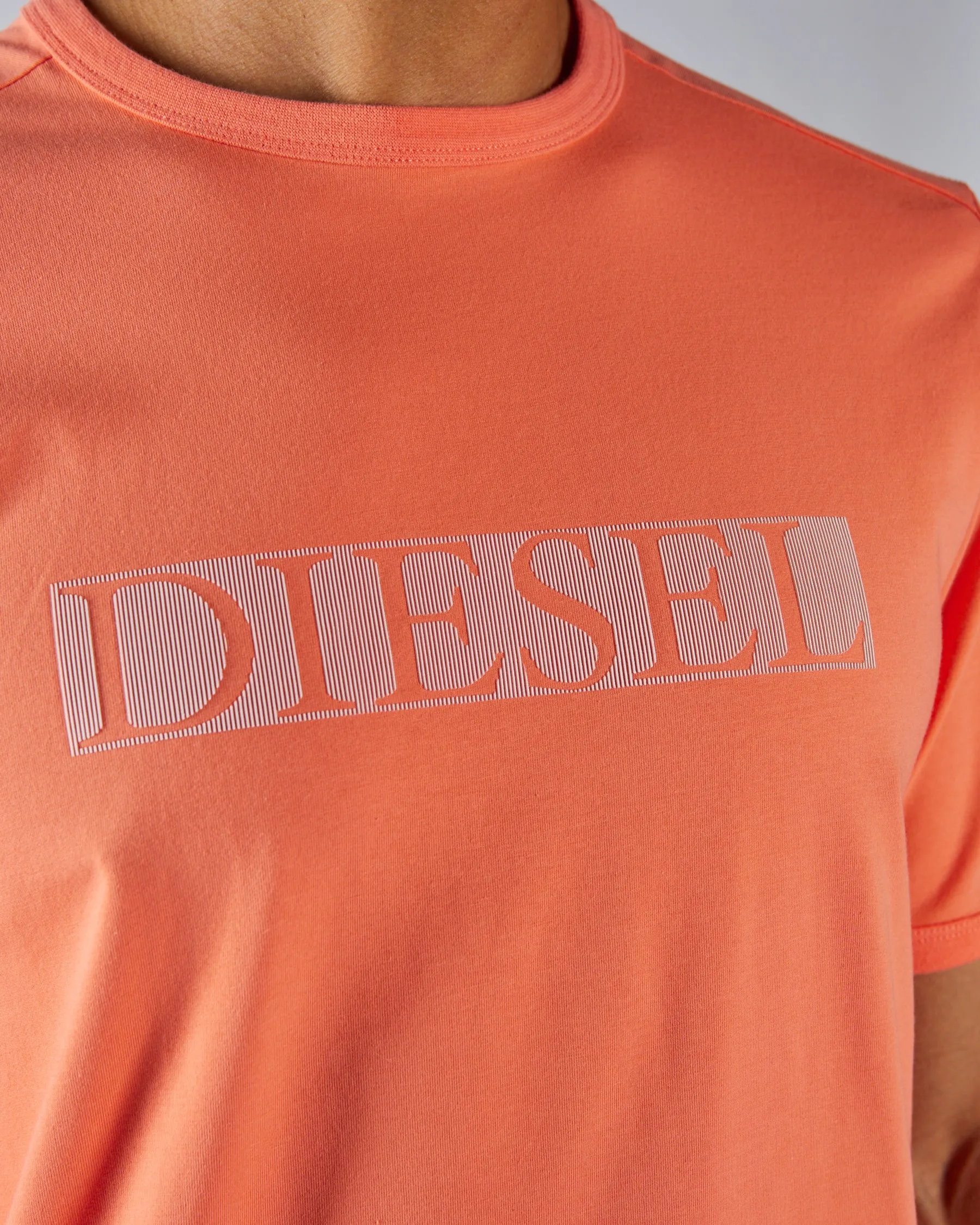London Tee Fresh Salmon