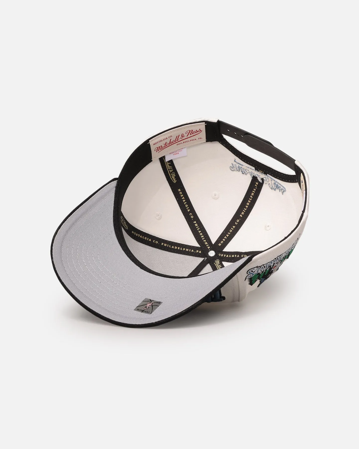 Mitchell & Ness Minnesota Timberwolves 'Draft Day' Pro Pinch Snapback White/Black