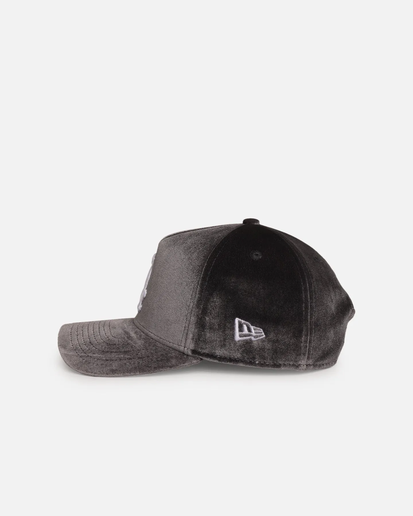 New Era Chicago White Sox 'Velvet Dreams 2.0' 9FORTY A-Frame Snapback Grey