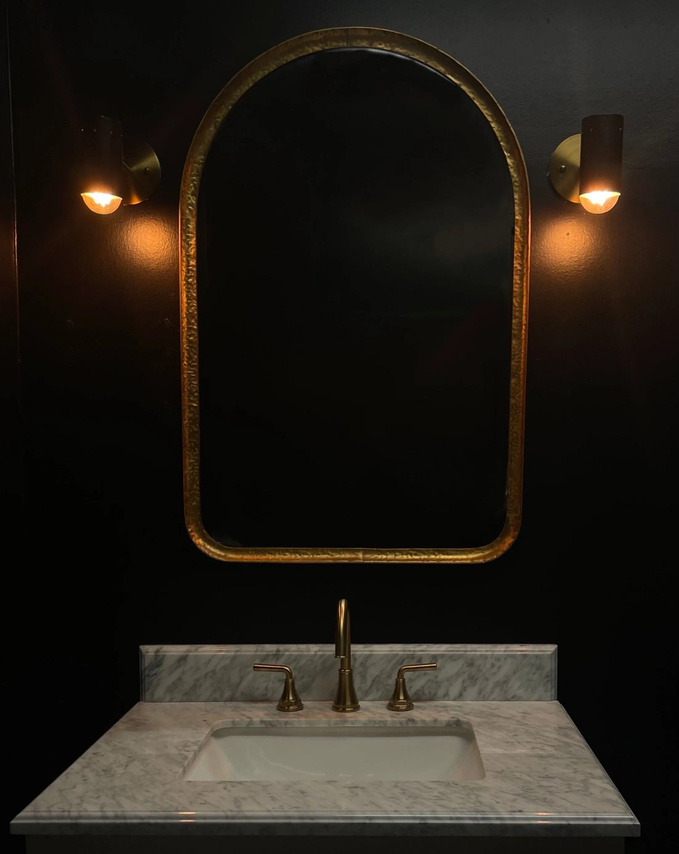 ORO ARCH MIRROR