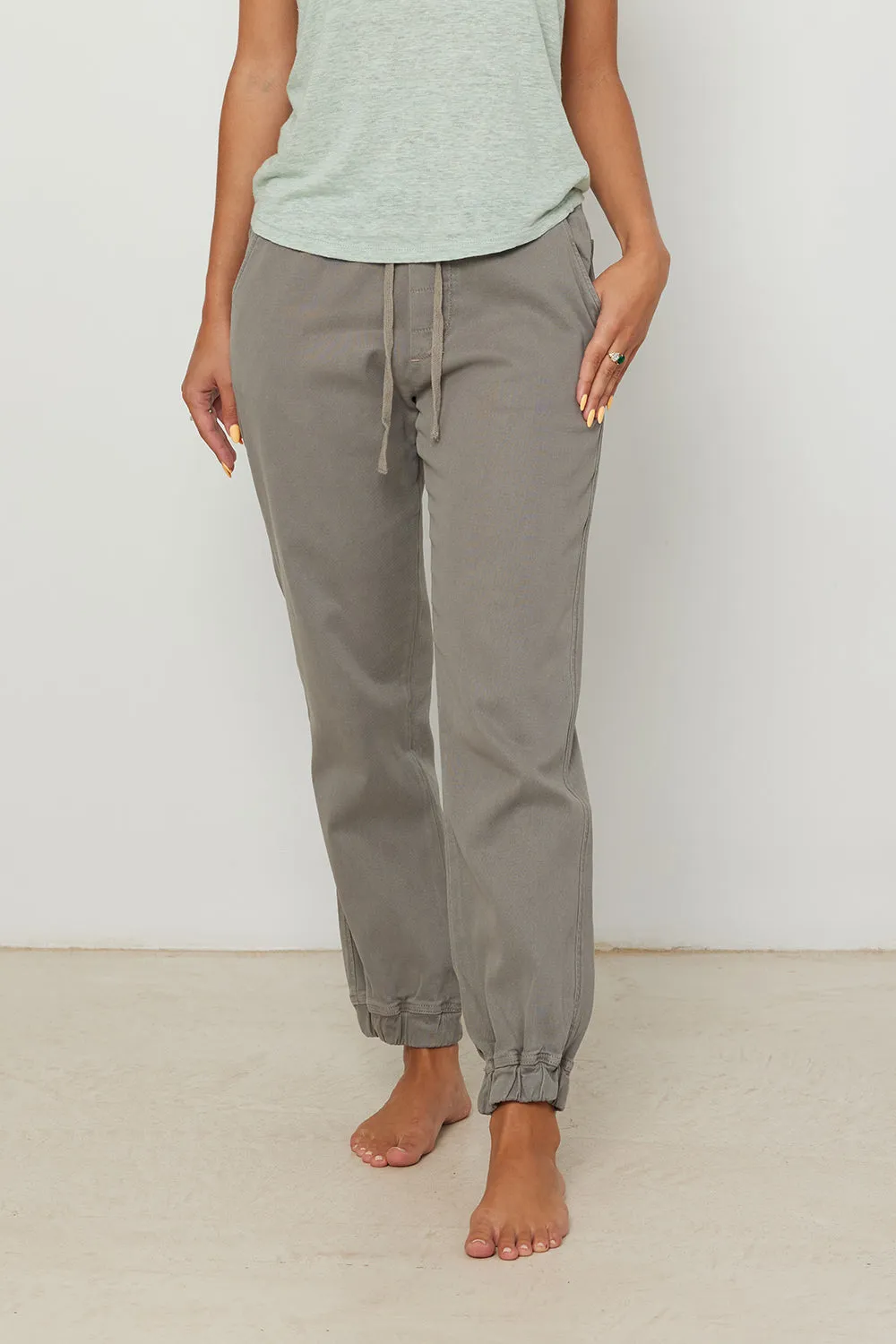 Unisex Grayish Brown
