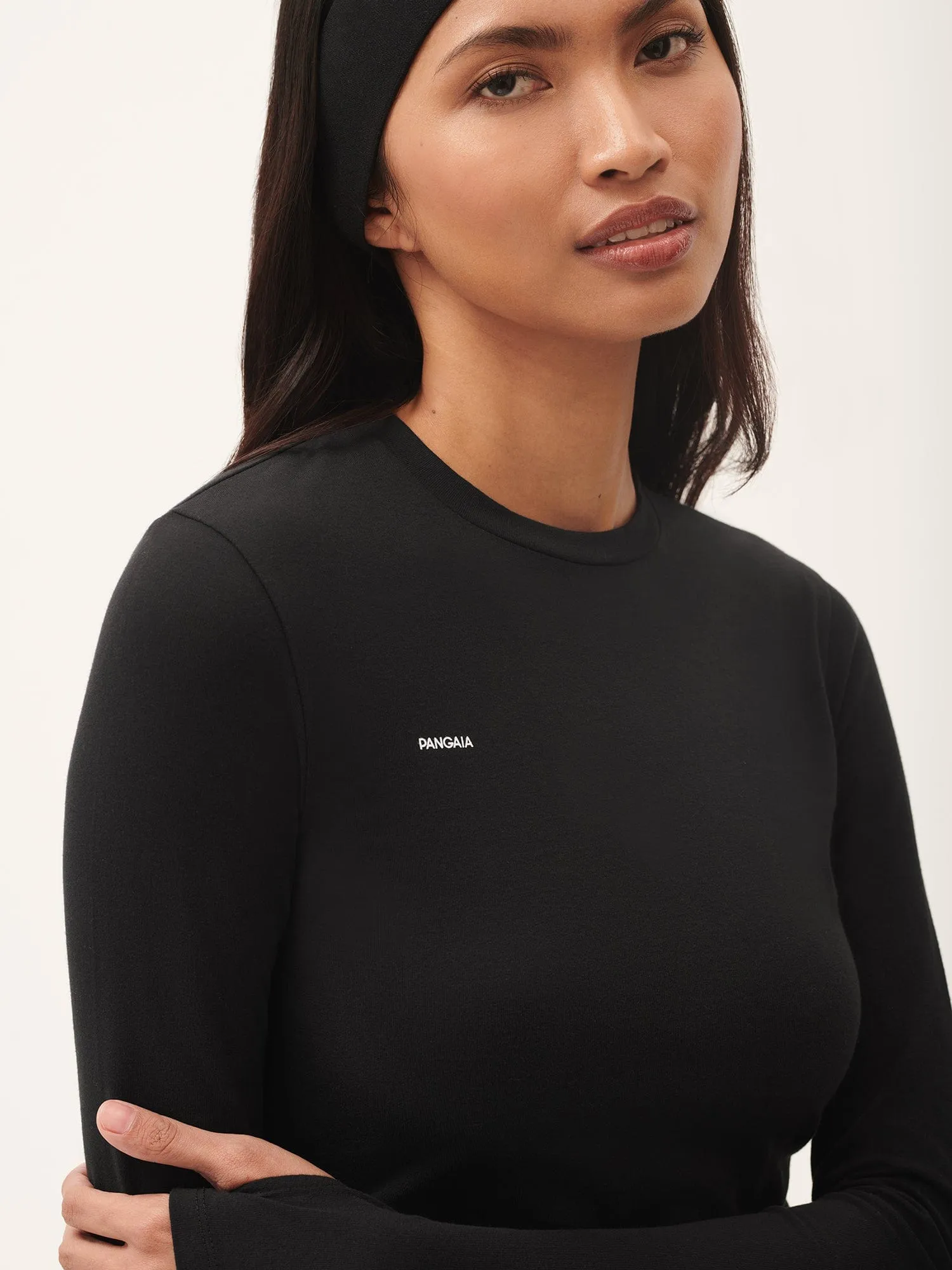 Womens 365 Cotton-Stretch Long-Sleeved Top—Black