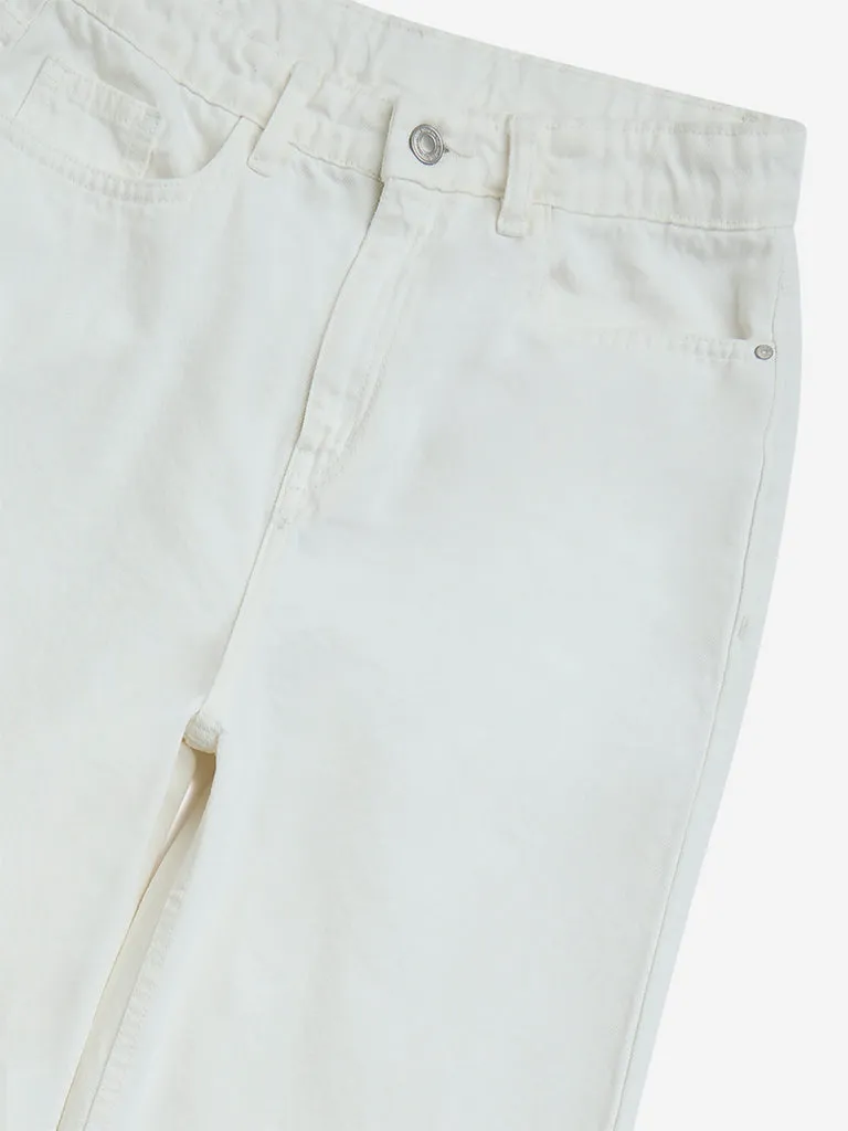 Y&F Kids White Straight-Fit High-Rise Jeans
